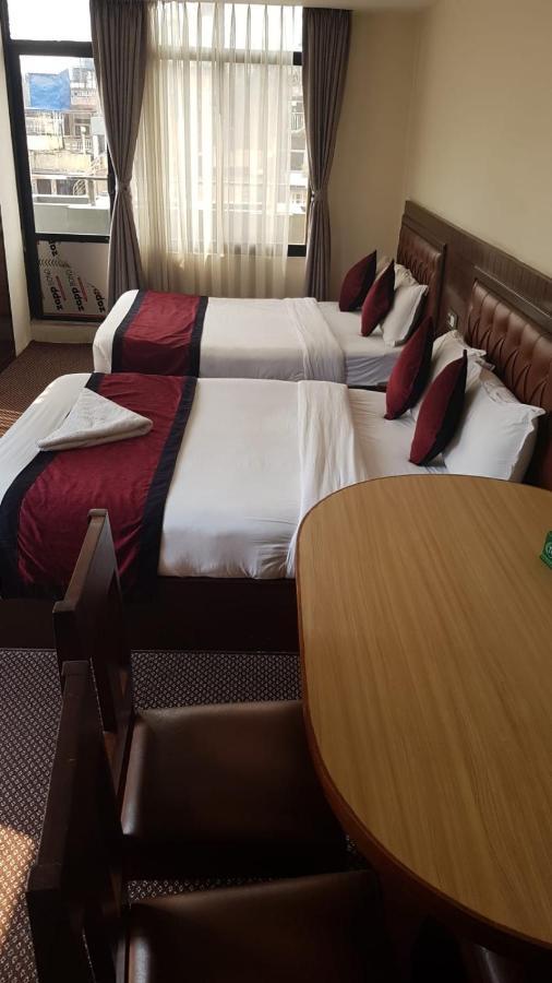 Hotel De Universal กาฐมาณฑุ ภายนอก รูปภาพ